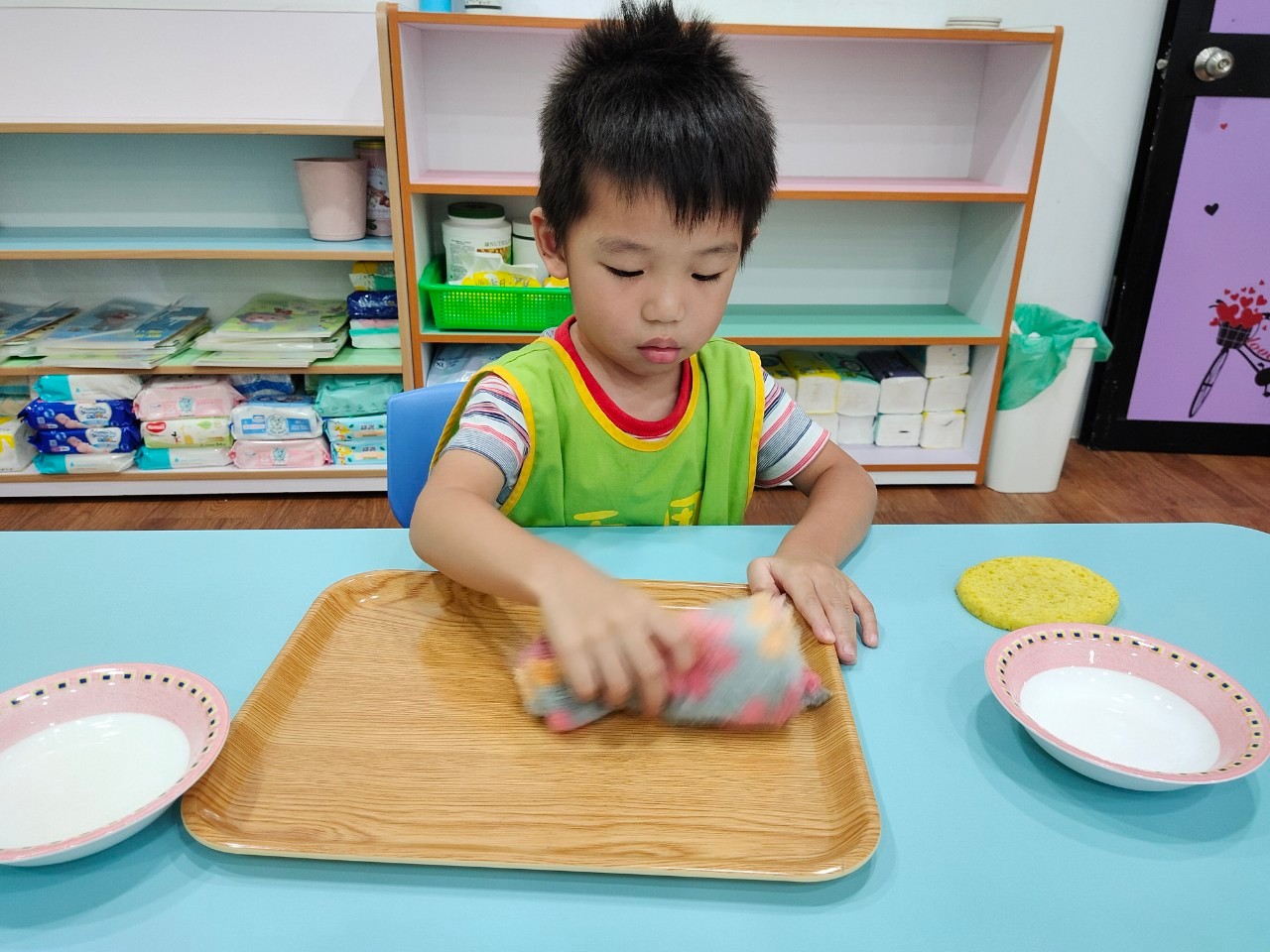 幼幼蒙特梭利生活課程