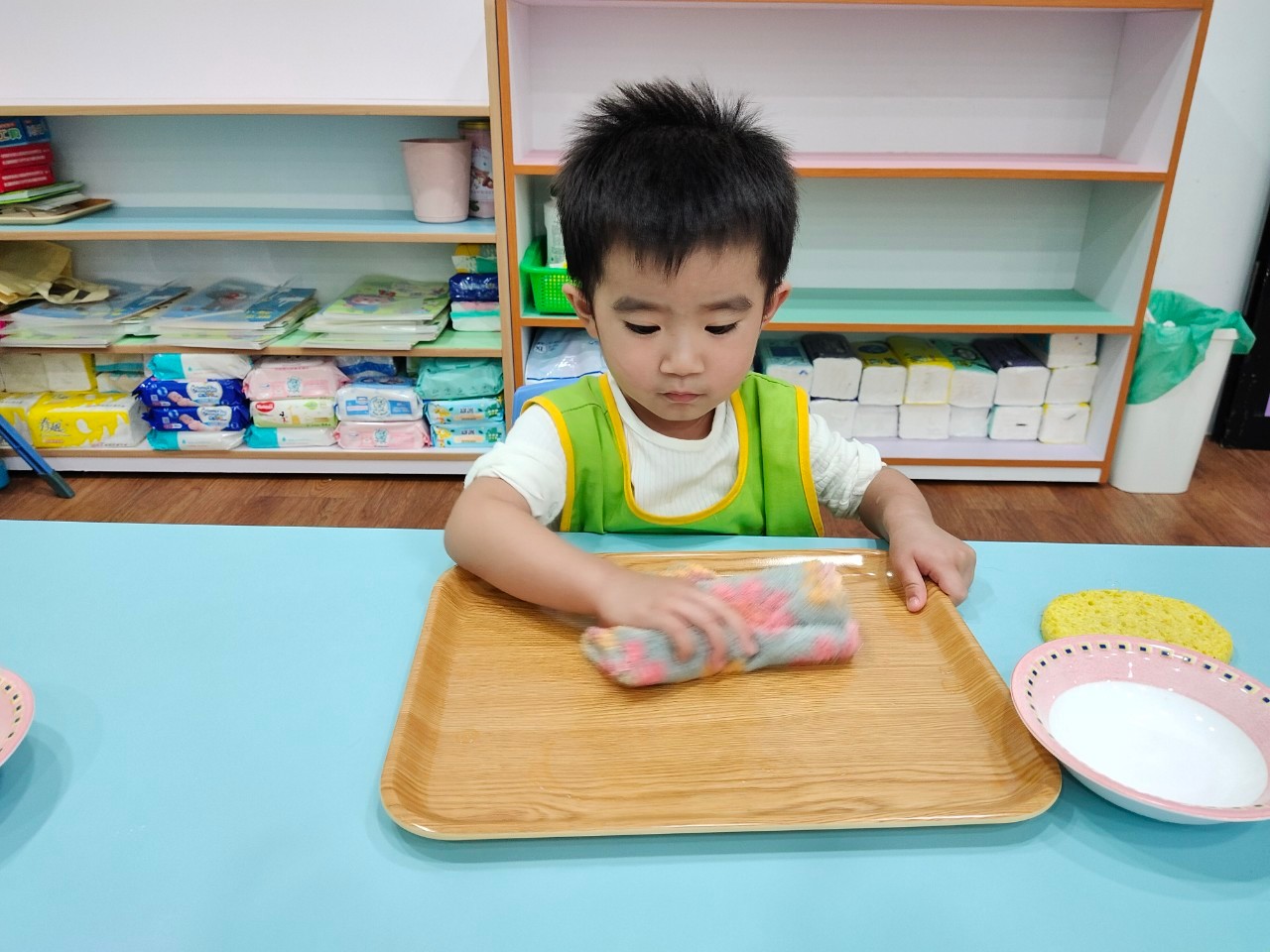 幼幼蒙特梭利生活課程