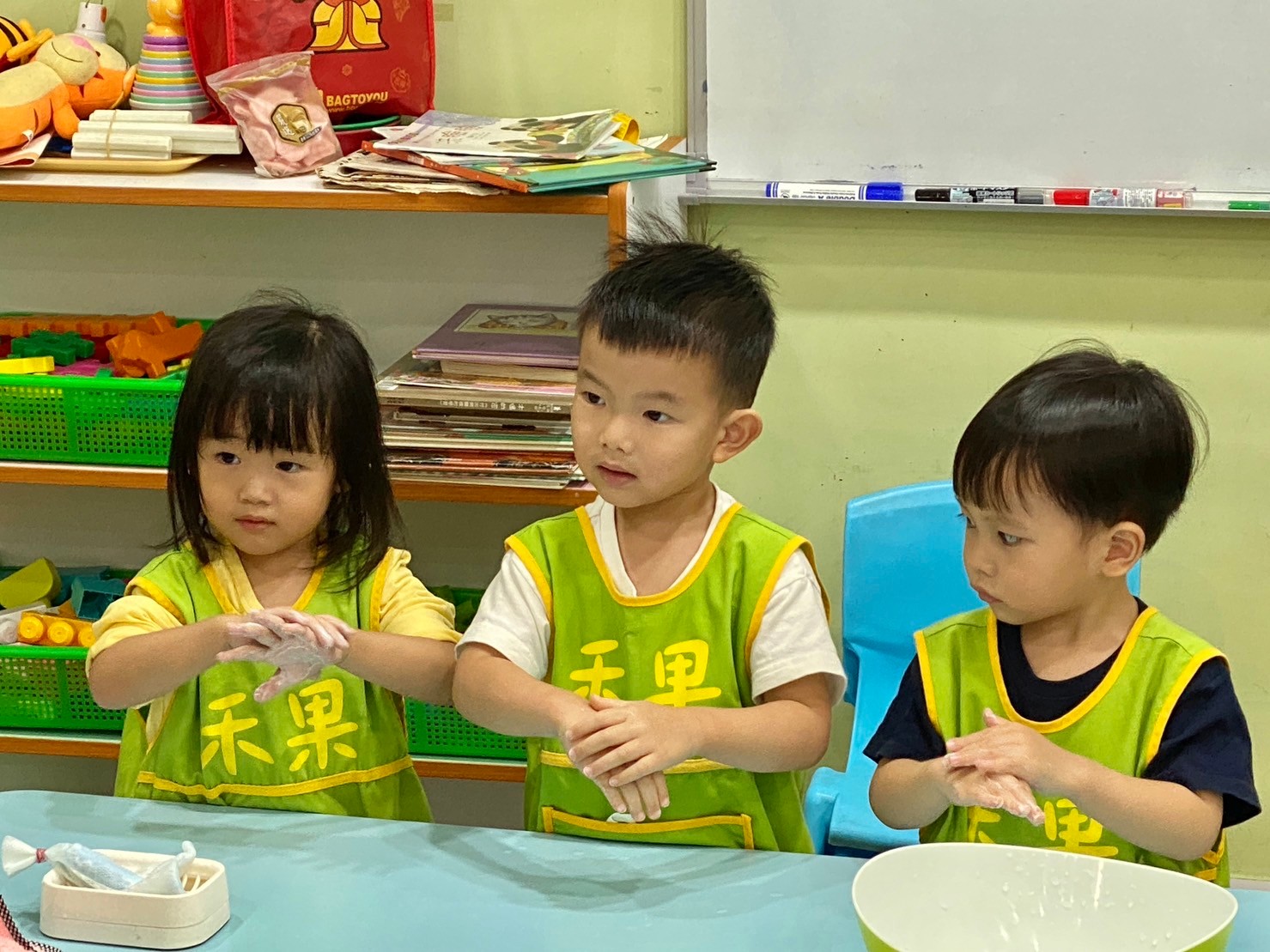 幼幼蒙特梭利生活課程