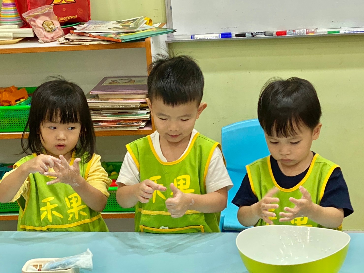 幼幼蒙特梭利生活課程