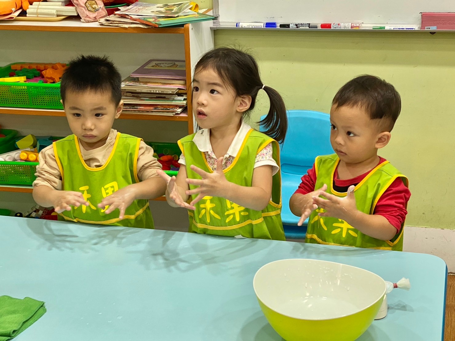 幼幼蒙特梭利生活課程