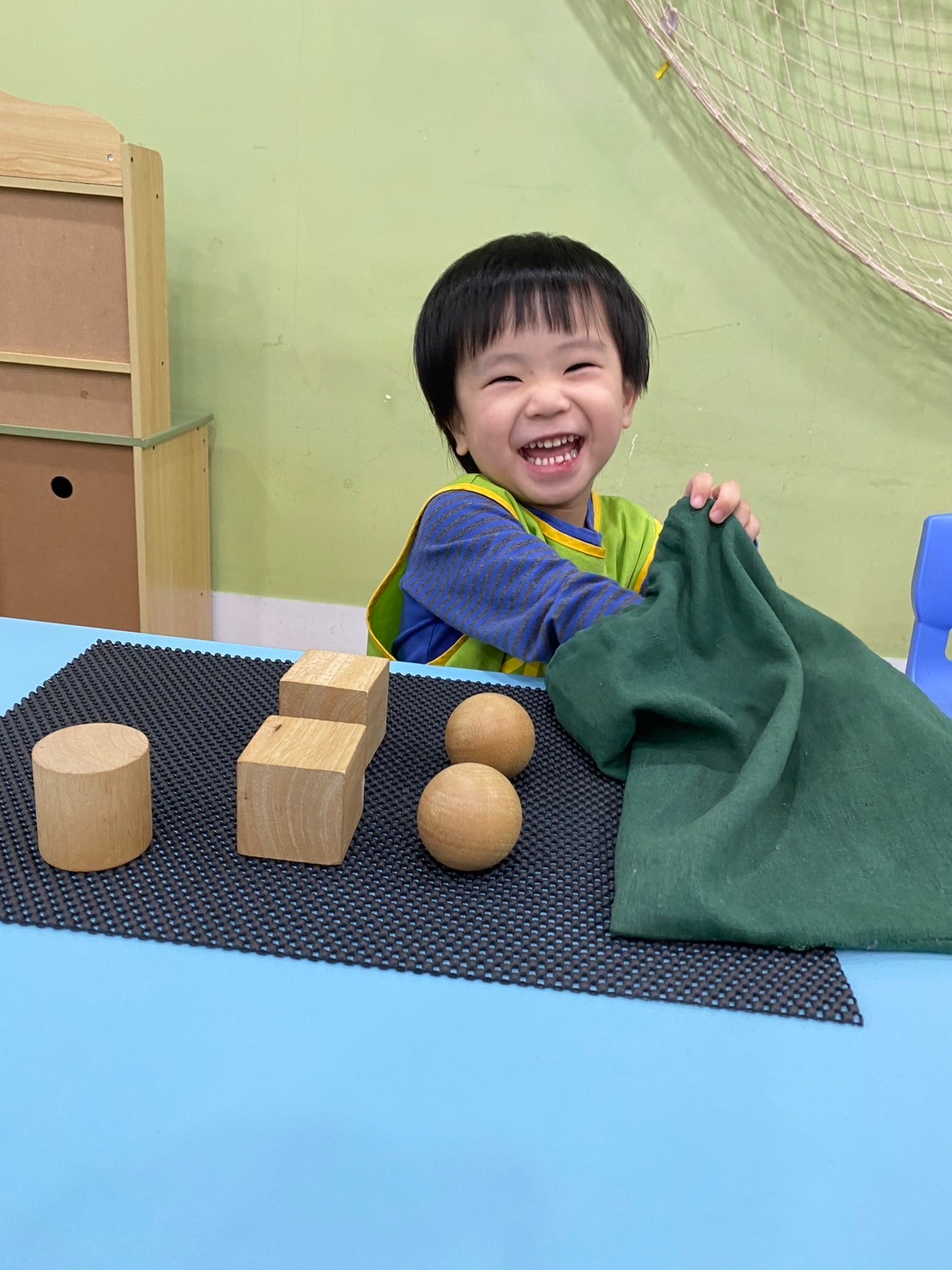 幼幼蒙特梭利感覺課程