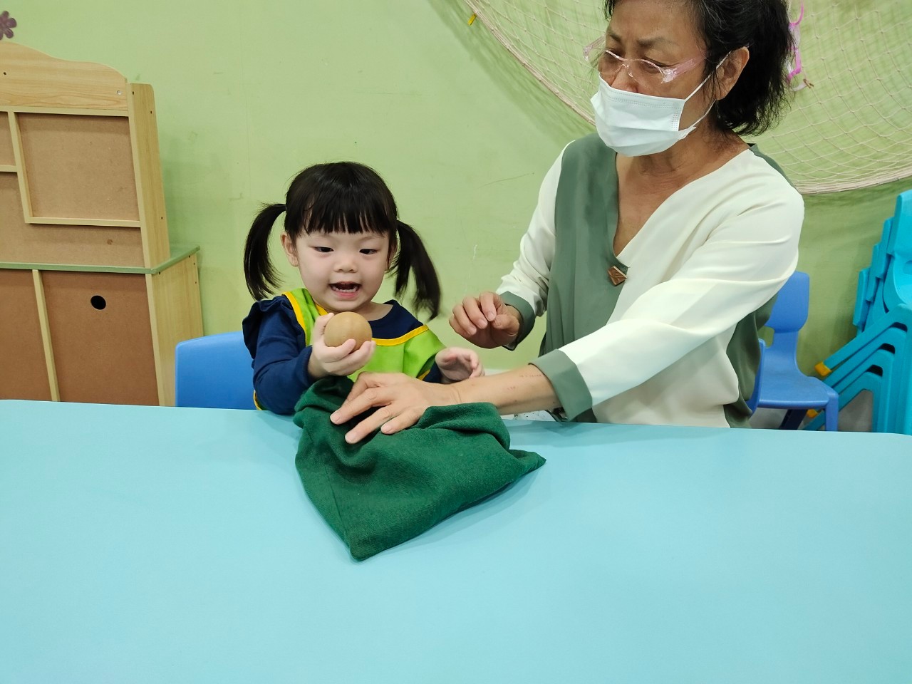 幼幼蒙特梭利感覺課程