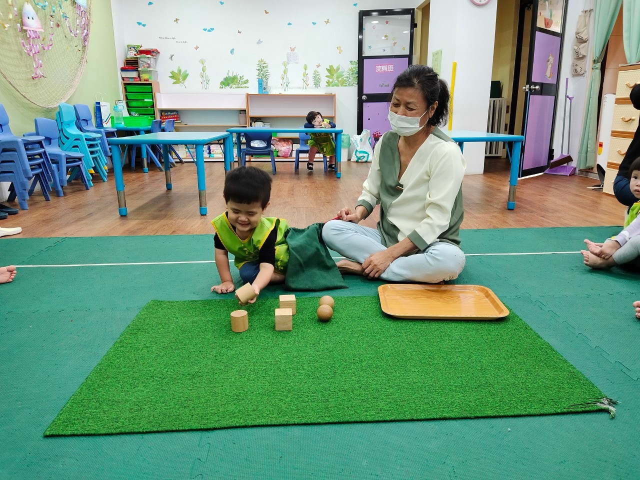 幼幼蒙特梭利感覺課程