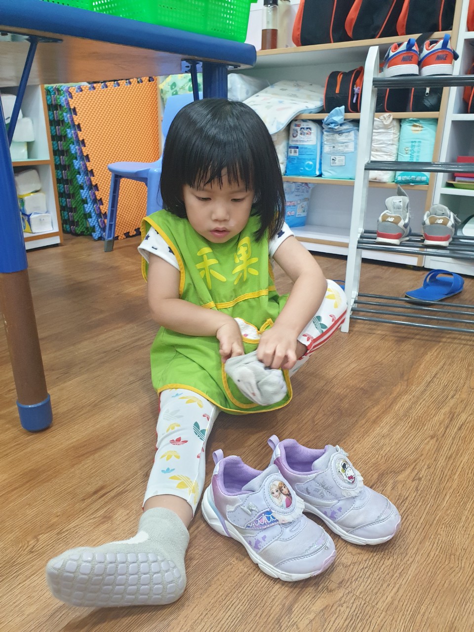 禾果小小新生上學去