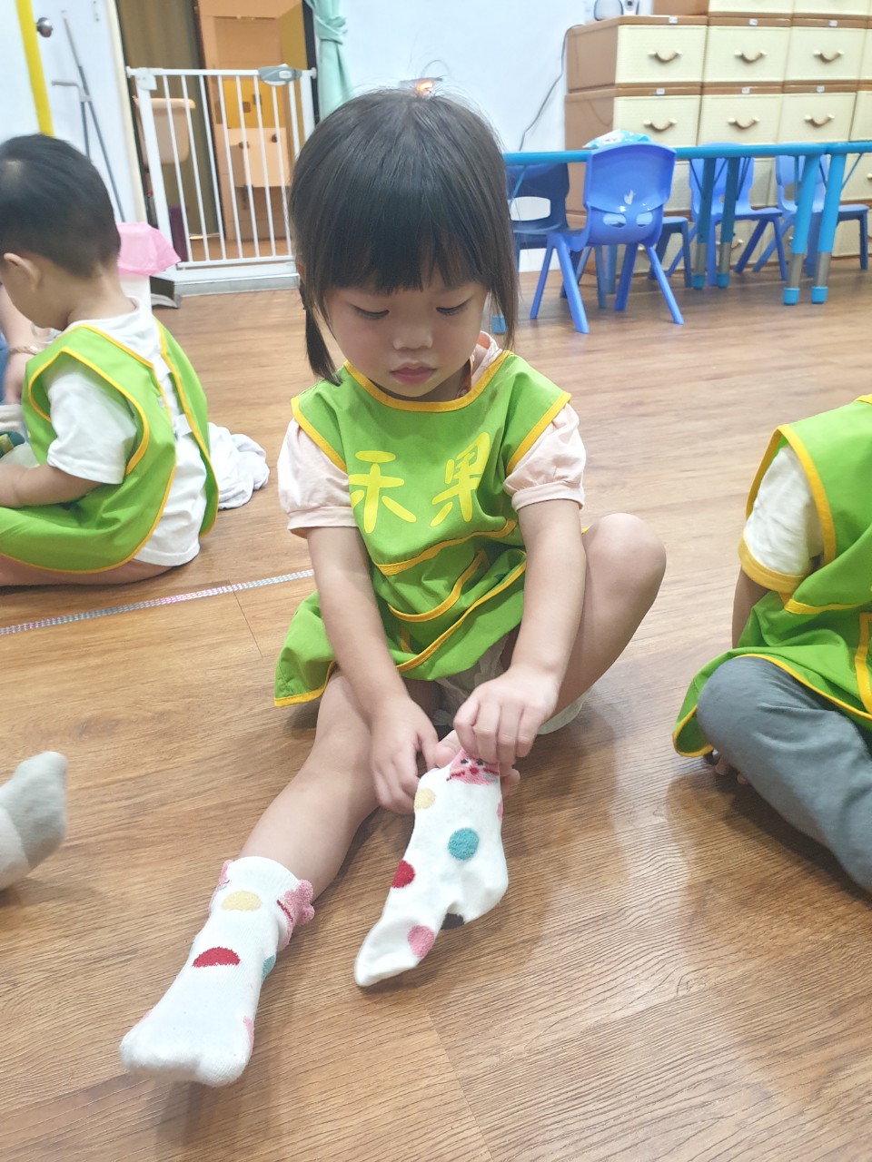 禾果小小新生上學去