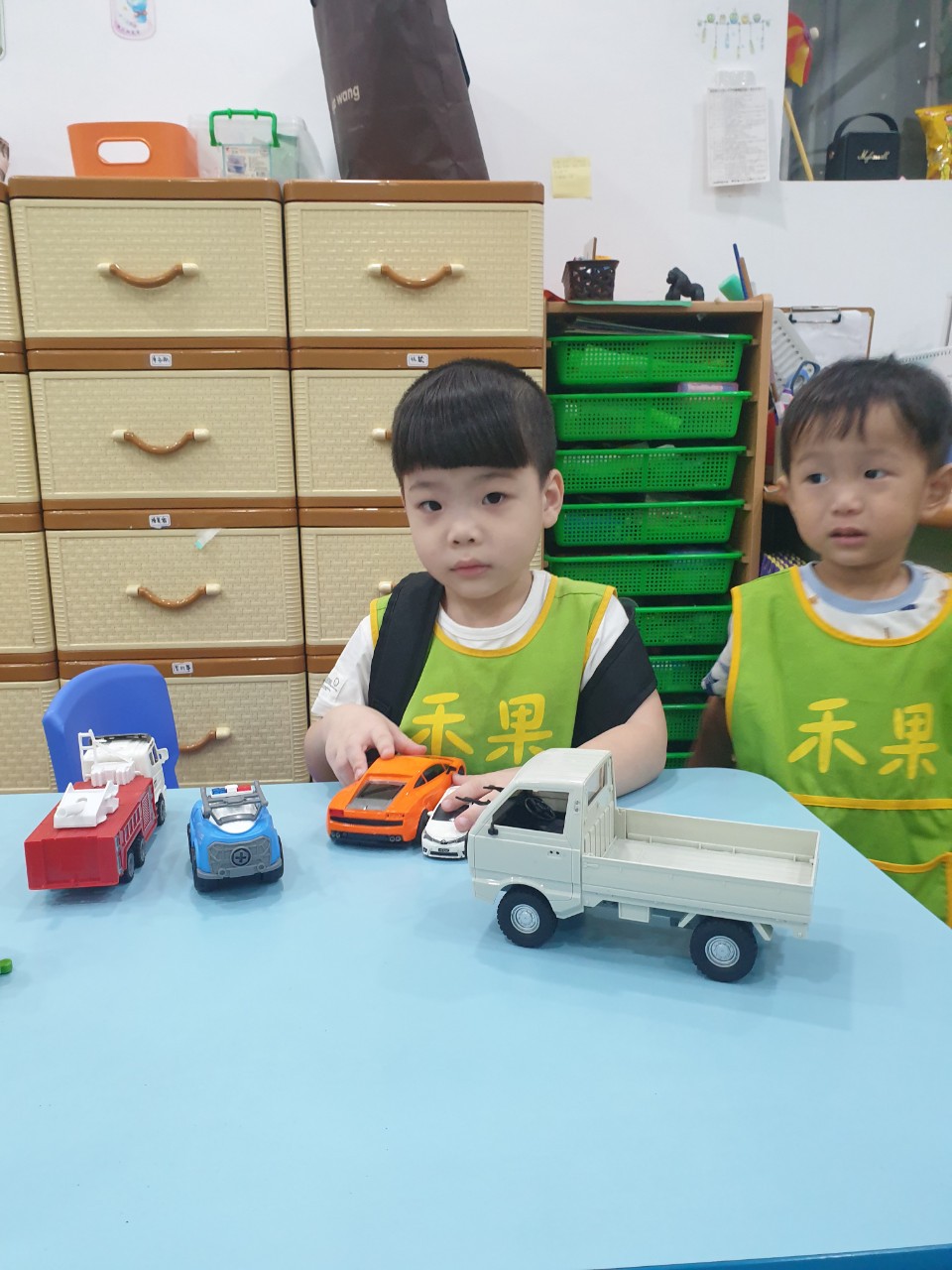 禾果小小新生上學去