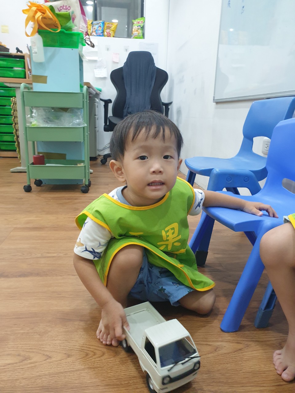 禾果小小新生上學去