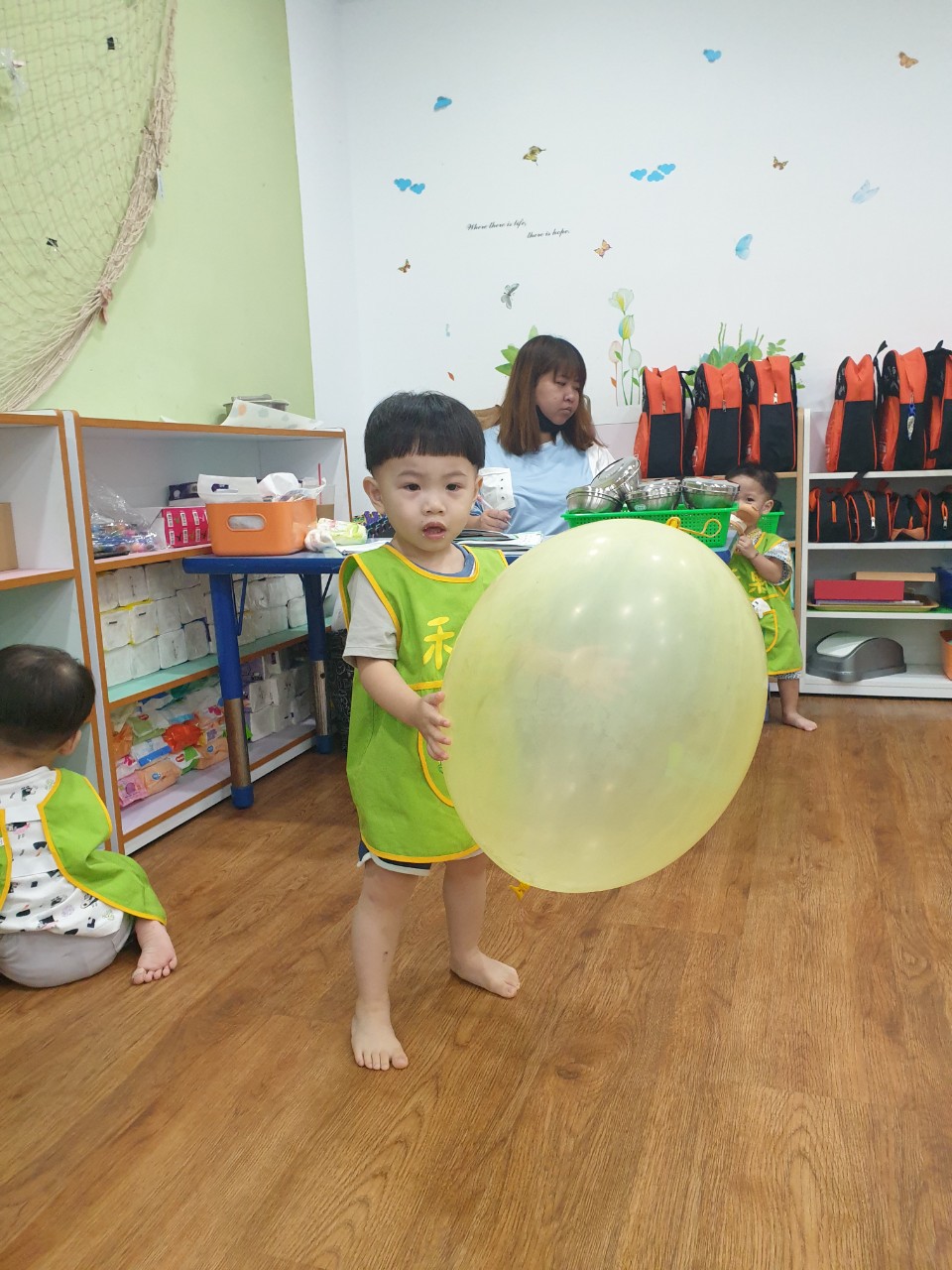 禾果小小新生上學去