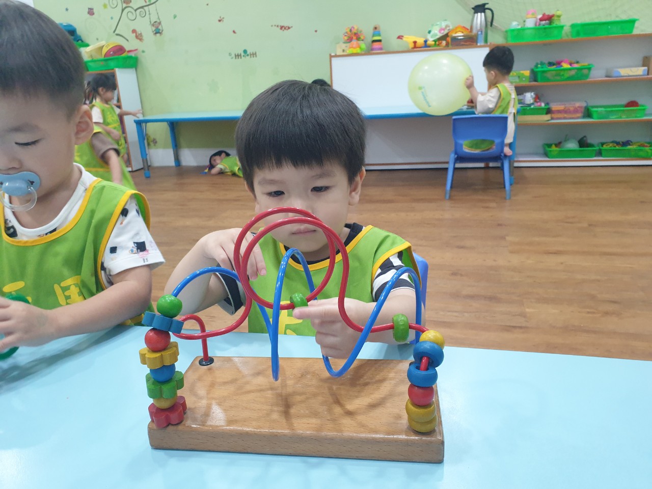 禾果小小新生上學去