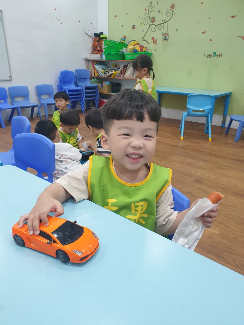 禾果小小新生上學去