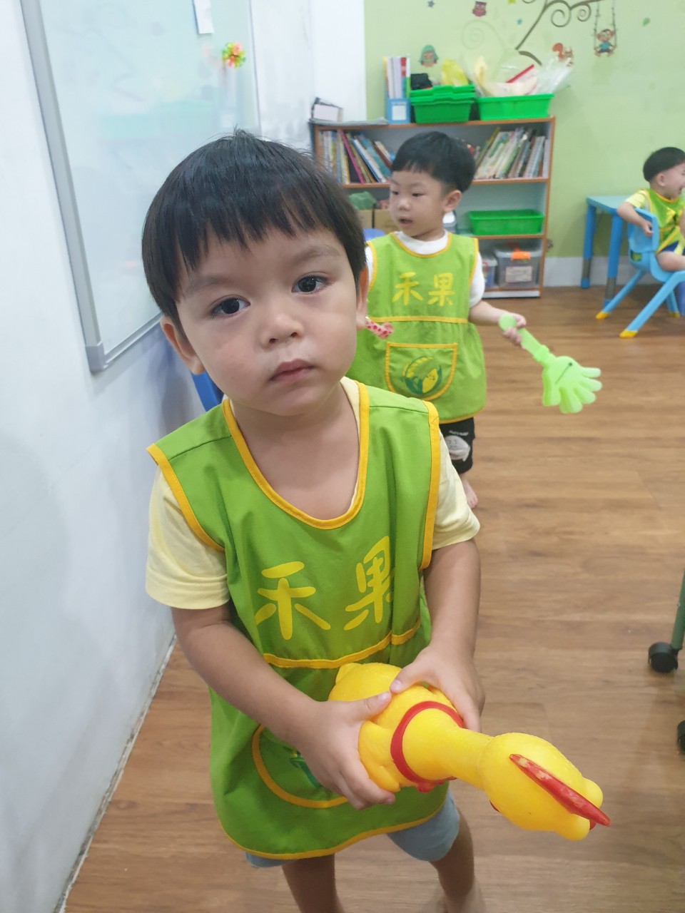 禾果小小新生上學去