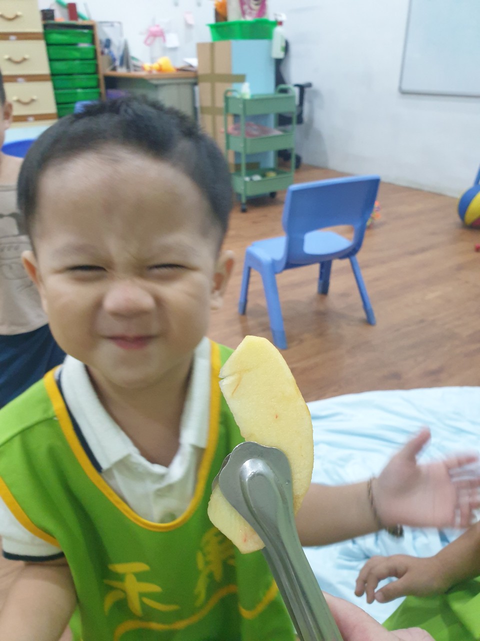 禾果小小新生上學去