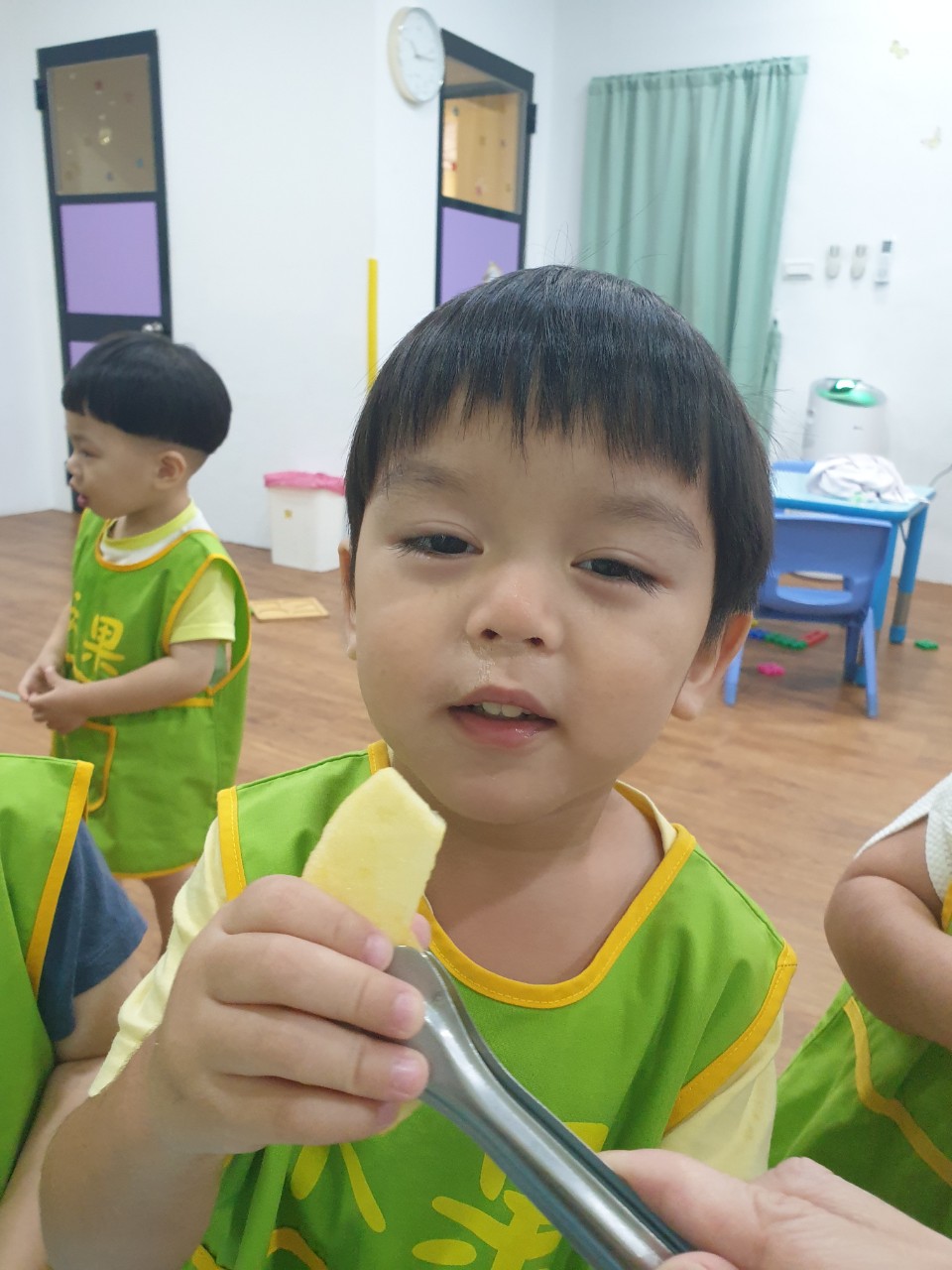 禾果小小新生上學去