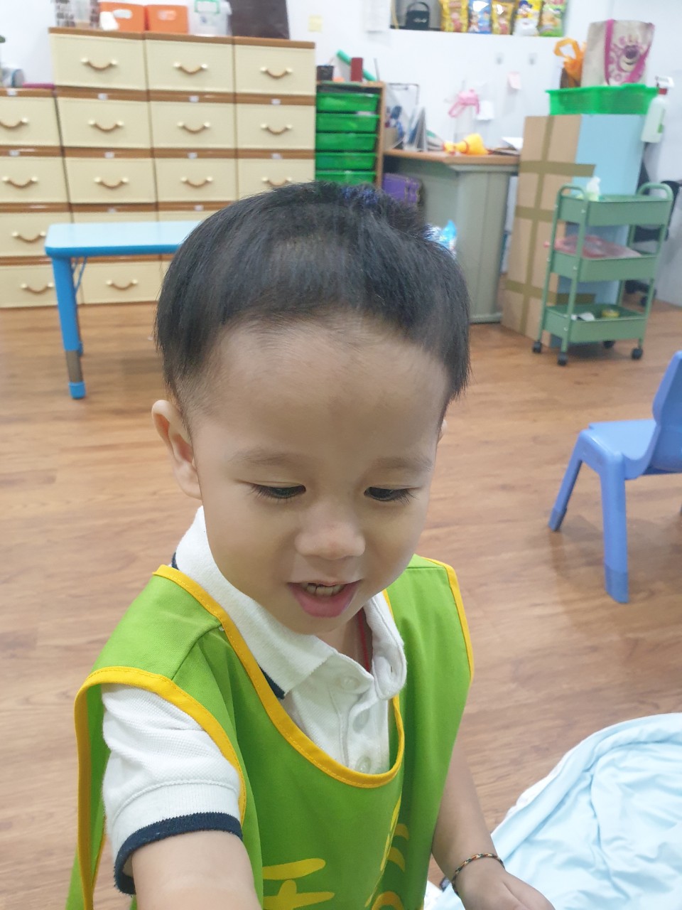 禾果小小新生上學去