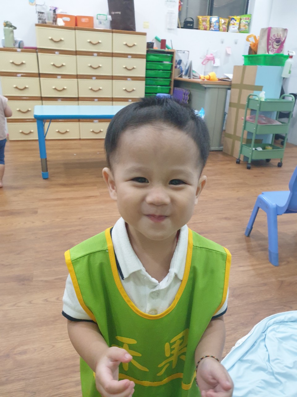 禾果小小新生上學去