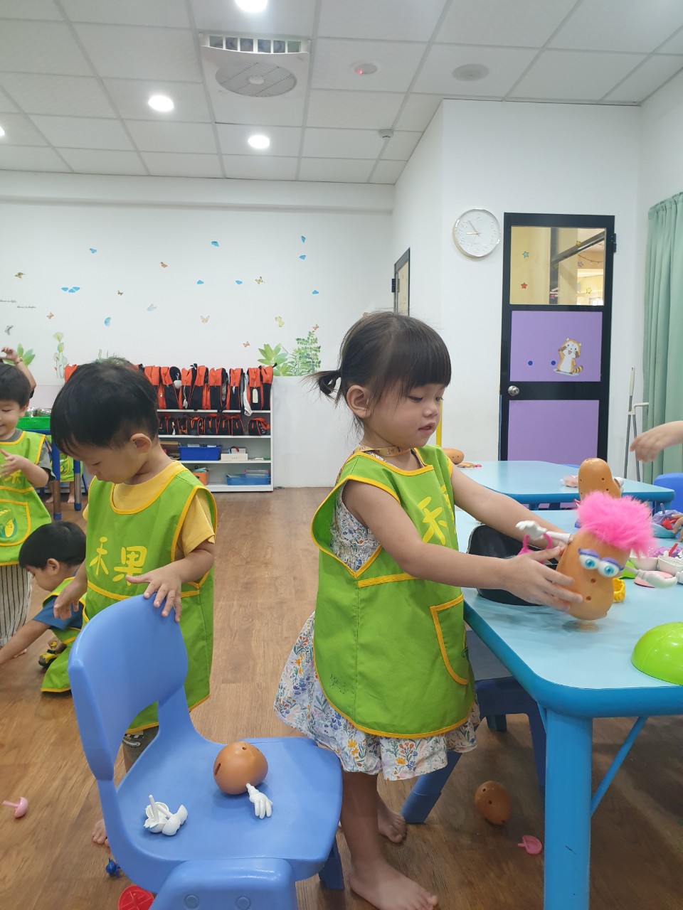 禾果小小新生上學去