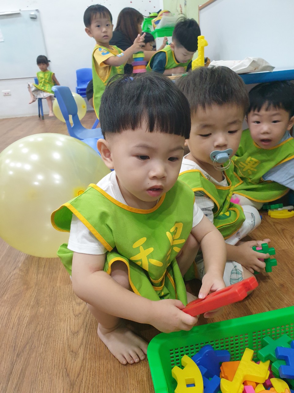禾果小小新生上學去