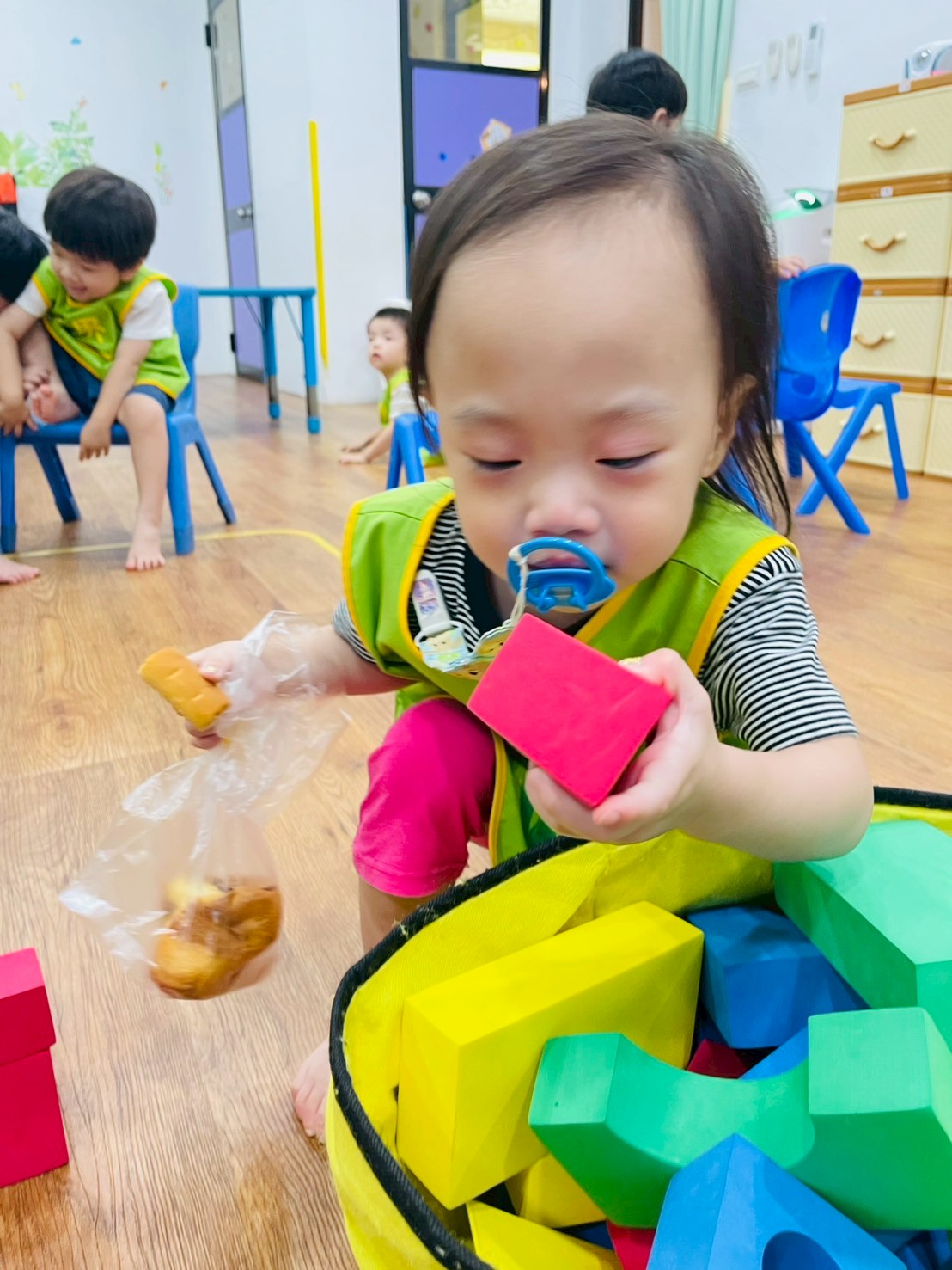 禾果小小新生上學去