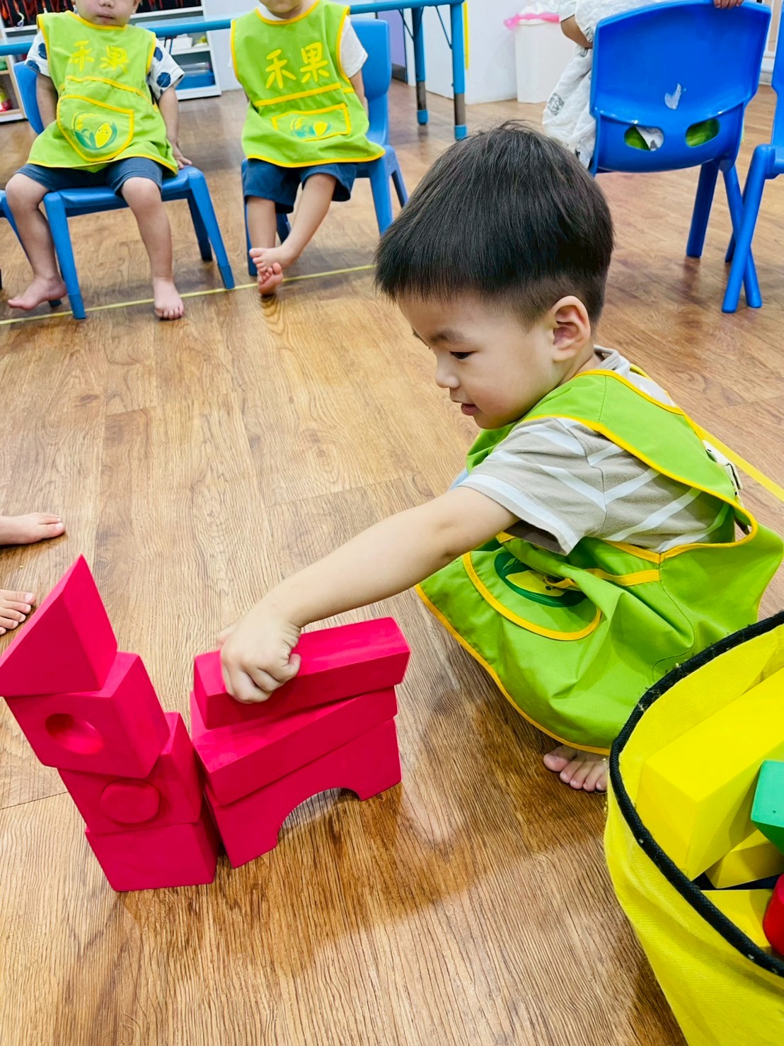 禾果小小新生上學去